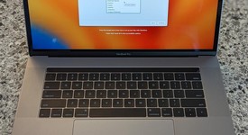 Mint
													MacBook Pro 2017 (With Touch Bar) - 15" - I7, Gray, 512 GB, 16 GB, photo 2 of 16