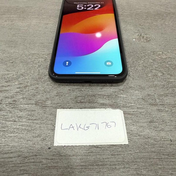 Apple iPhone 11 - Consumer Cellular, 64 GB, Black, A2111