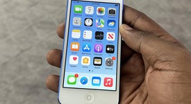 Good
													Apple iPod Touch 7th Gen - Wi-Fi, Blue, 32 GB, photo 1 of 13