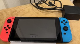 Good
													Nintendo Switch - Red & Blue, 32 GB, photo 5 of 7