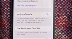 Mint
													Apple iPhone Xs - Unlocked, Gold, 256 GB, A1920, photo 3 of 8