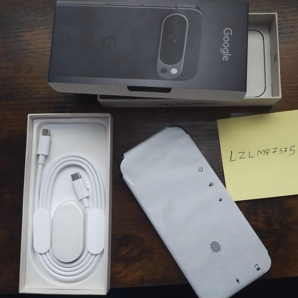 Google Pixel 9 Pro - Unlocked, 512 GB, Obsidian, 16 GB, GR83Y