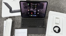 Mint
													Apple iPad Pro 11" (M4) 2024 - Unlocked, Black, 1 TB, 16 GB, A2837, Standard Glass, photo 2 of 6