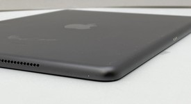 Fair
													Apple iPad 9th Gen - Unlocked, Gray, 64 GB, A2603, photo 5 of 11
