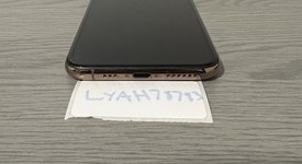 Good
													Apple iPhone Xs - Unlocked, Gold, 64 GB, A1920, photo 1 of 8