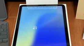 Mint
													Apple iPad Air 5th Gen - Wi-Fi, Gray, 64 GB, A2588, photo 2 of 9