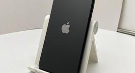 Good
													Apple iPhone SE 2nd Gen 2020 - Unlocked, Black, 64 GB, A2275, photo 3 of 7