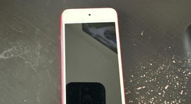 Good
													Apple iPod Touch 6th Gen - Wi-Fi, Pink, 16 GB, photo 1 of 3