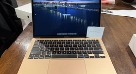 Mint
													MacBook Air 2020 - 13" - Apple M1, Gold, 128 GB, 8 GB, photo 1 of 13
