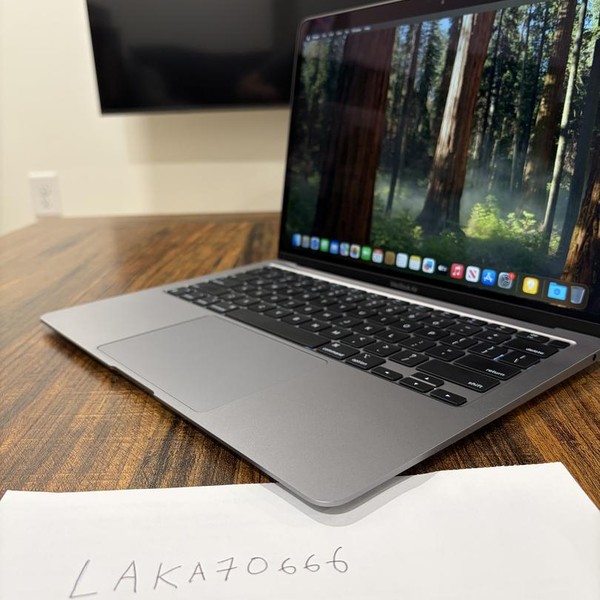 MacBook Air 2020 - 13 inch - 256 GB, Gray, 8 GB, Apple M1