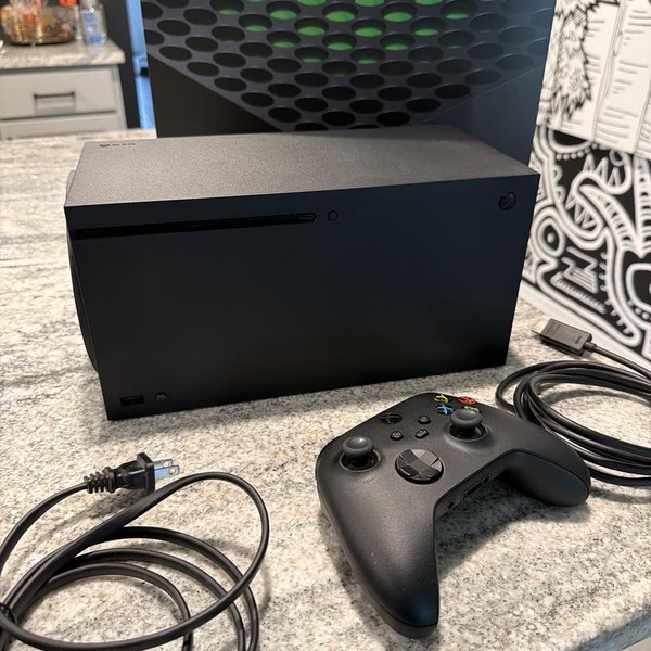 Xbox Series X (2020) - Black, 1 TB, standard