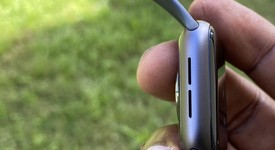 Mint
													Apple Watch Series 5 40mm - Gray, A2092 - GPS, Aluminum, photo 3 of 13