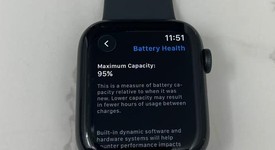 Fair
													Apple Watch Series 6 44mm - Unlocked, Gray, A2294 - Cellular, Aluminum, photo 4 of 6