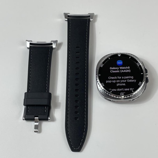 Samsung Galaxy Watch8 Classic - Wi-Fi, Black, SM-L500, 46mm