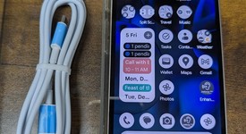 Good
													Google Pixel 9a - Unlocked, Porcelain, 128 GB, 8 GB, photo 3 of 8