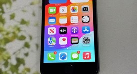 Good
													Apple iPhone SE 2nd Gen 2020 - Unlocked, Black, 64 GB, A2275, photo 4 of 4