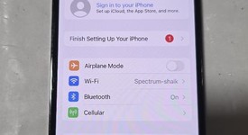 Good
													Apple iPhone 13 Pro - Unlocked, Graphite, 128 GB, A2483, photo 3 of 9