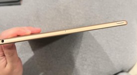 Mint
													Apple iPad Air 3rd Gen - Wi-Fi, Gold, 64 GB, photo 5 of 9