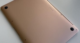 Good
													MacBook Air 2019 - 13" - I5, Gold, 256 GB, 8 GB, photo 4 of 7