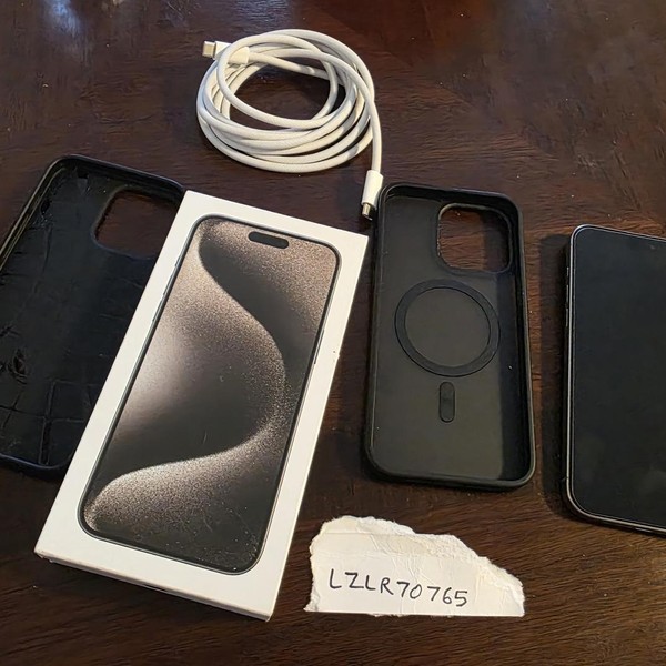 Apple iPhone 15 Pro Max - Unlocked, 512 GB, Natural, A2849