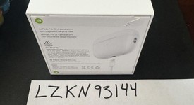New
													Apple AirPods Pro 2 - USB-C, photo 2 of 3