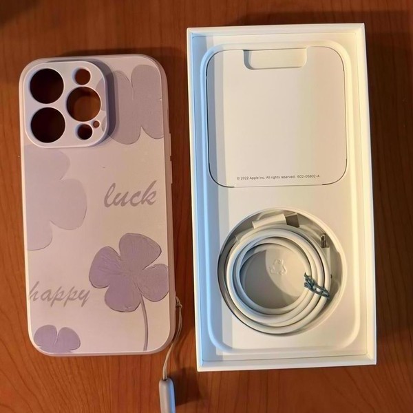 Apple iPhone 14 Pro - Unlocked, 256 GB, Gold, A2650