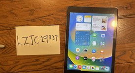 Good
													Apple iPad Pro 9.7" - Wi-Fi, Silver, 128 GB, A1673, photo 1 of 2