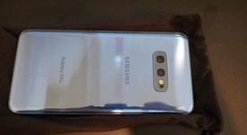 Good
													Samsung Galaxy S10e - Unlocked, Blue, 128 GB, 6 GB, SM-G970U1, photo 2 of 9