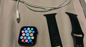 Good
													Apple Watch SE 1st Gen 44mm - Gray, A2352 - GPS, Aluminum, photo 2 of 7