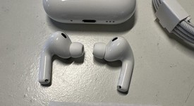 Used
													Apple AirPods Pro 3, photo 2 of 3