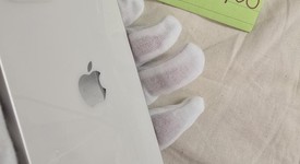 Mint
													Apple iPhone 12 - Unlocked, White, 128 GB, A2172, photo 4 of 9