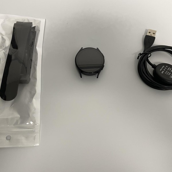 Samsung Galaxy Watch5 - Unlocked, Graphite, 40mm