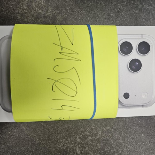 Apple iPhone 17 Pro Max - Verizon, 256 GB, Silver, A3257