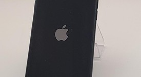 Mint
													Apple iPhone SE 3rd Gen 2022 - AT&T, Midnight, 64 GB, A2595, photo 5 of 7