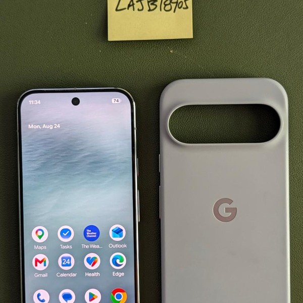 Google Pixel 10 Pro - Unlocked, 256 GB, Moonstone, G4QUR