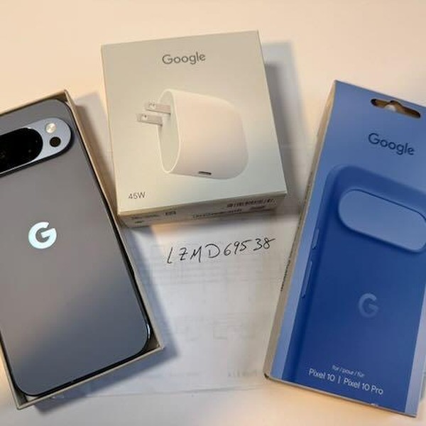 Google Pixel 10 Pro - Unlocked, 256 GB, Moonstone, G4QUR