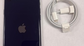 Mint
													Apple iPhone SE 3rd Gen 2022 - Unlocked, Midnight, 64 GB, A2595, photo 1 of 9