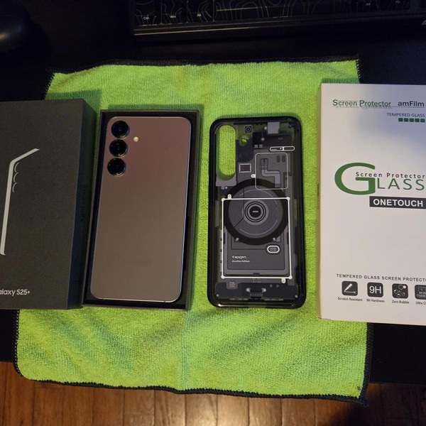 Samsung Galaxy S25 Plus - Unlocked, 256 GB, Silver Shadow, 12 GB, SM-S936U1