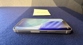 Mint
													Apple iPhone 13 Mini - Unlocked, Starlight, 128 GB, A2481, photo 4 of 9