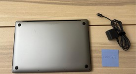 Good
													MacBook Pro 2018 (With Touch Bar) - 15" - I7, Gray, 512 GB, 32 GB, photo 3 of 7