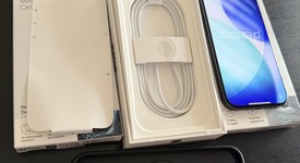 Mint
													Apple iPhone 17 - Unlocked, Black, 256 GB, A3258, photo 3 of 16