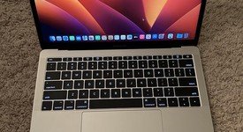 Good
													MacBook Pro 2017 (No Touch Bar) - 13" - I5, Silver, 256 GB, 8 GB, photo 3 of 10