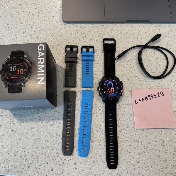 Garmin Fenix 8 - Slate, AMOLED