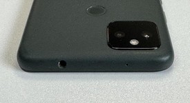 Mint
													Google Pixel 5a 5G - Unlocked, Black, 128 GB, 6 GB, photo 4 of 6