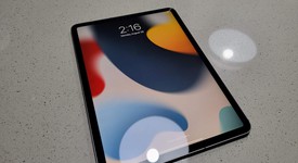 Good
													Apple iPad Pro 11" 2018 - Unlocked, Gray, 256 GB, A2013, photo 1 of 7