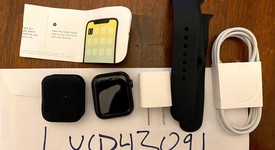 Good
													Apple Watch Series 5 40mm - Gray, A2092 - GPS, Aluminum, photo 1 of 8