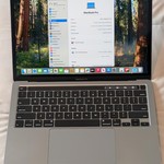 Good MacBook Pro 2020 - 13 inch - 512 GB, Gray, 8 GB, Intel Core i5