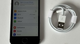 Good
													Apple iPhone SE 1st Gen 2016 - Unlocked, Grey, 32 GB, A1662, photo 1 of 8