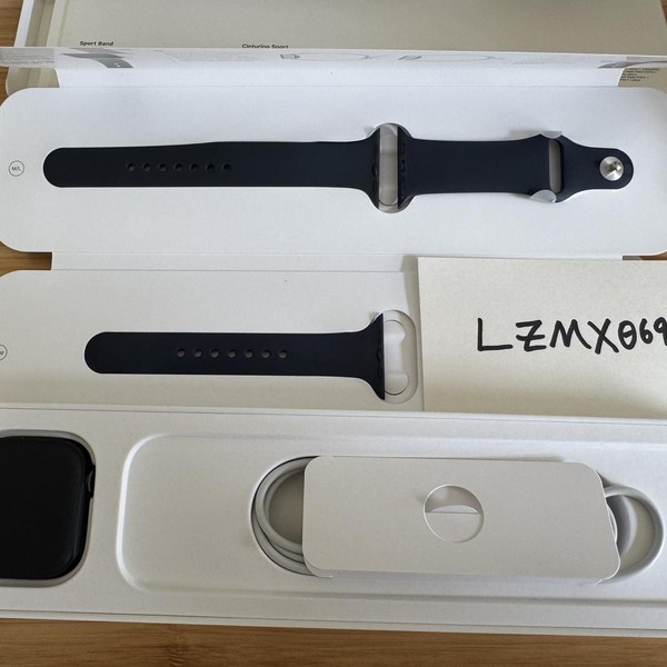 Apple Watch Series 7 45mm - Midnight, A2474 - GPS, Aluminum