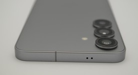 Mint
													Samsung Galaxy S25 Plus - AT&T, Silver Shadow, 256 GB, 12 GB, SM-S936U, photo 4 of 11